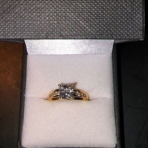 14k Gold CZ Ring